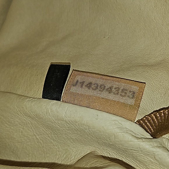 Dooney & Bourke Florentine Crossbody Satchel - Like New! - Picture 10 of 10